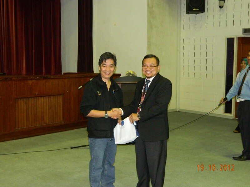 Momento from Dr. Abd Rashid Abd Aziz Momento from Dr. Abd Rashid Abd Aziz
